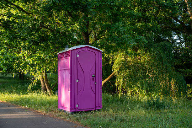 Best Portable toilet rental cost  in Throop, PA